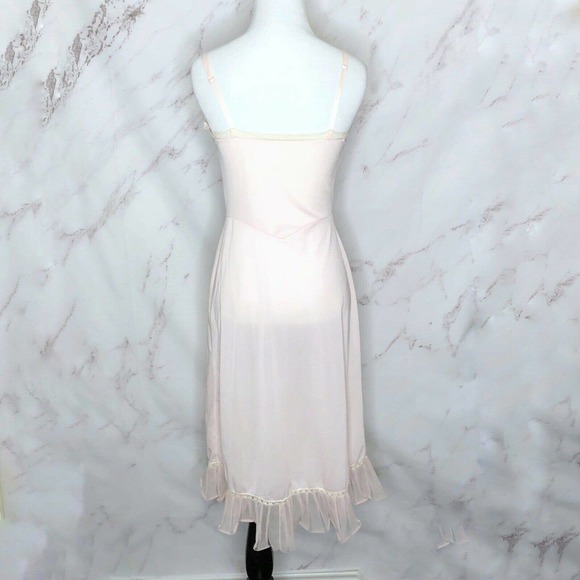 Vintage 50s-60s Dutchess Pink Nylon Nightgown - Picture 2 of 4